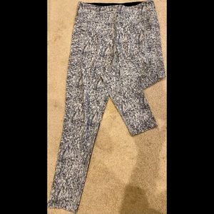 VICTORIAS SECRET LEGGINGS